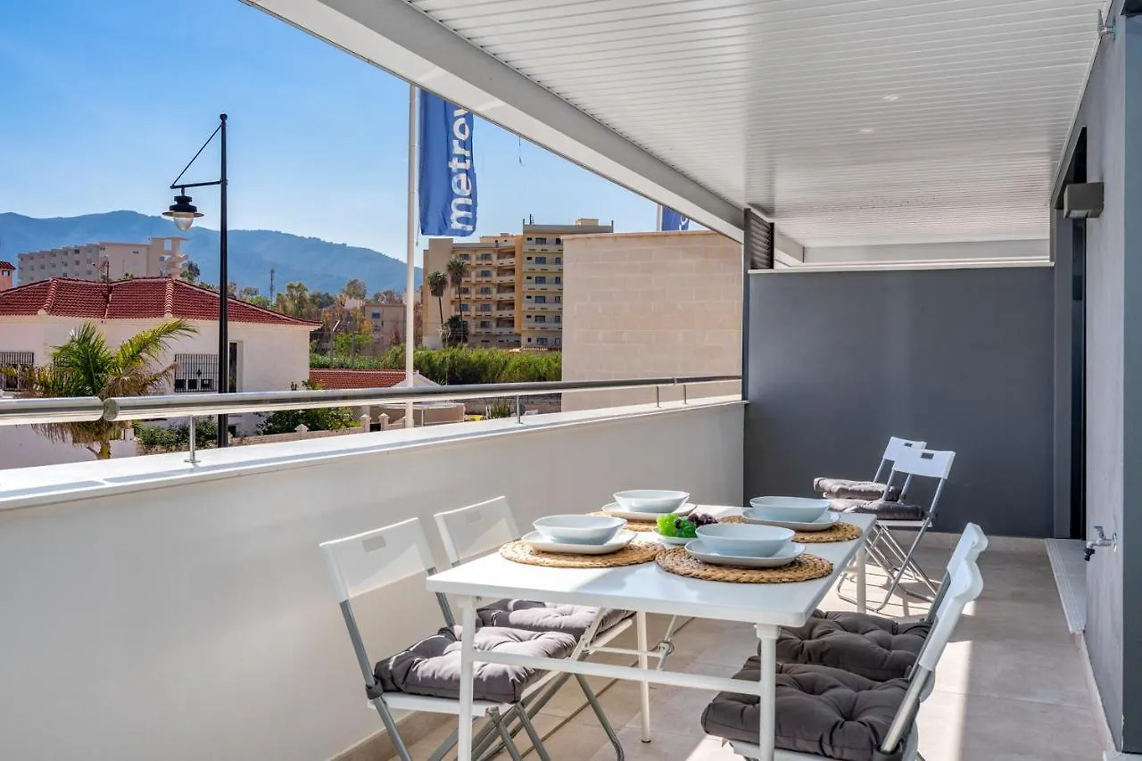 Beachclose Apartment With Pool In Torremolinos By Costarentals - Ref 173